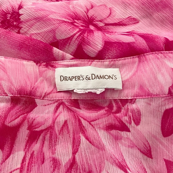Draper’s & Damon’s Pink Floral Top - Picture 3 of 3